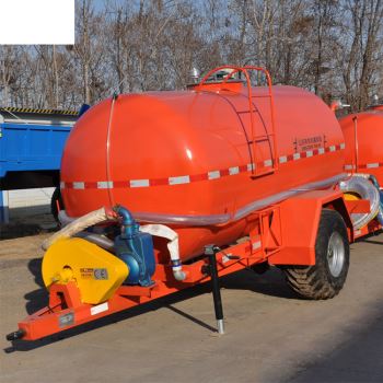 維護(hù)和保養(yǎng)水罐拖車時應(yīng)注意哪些方面？